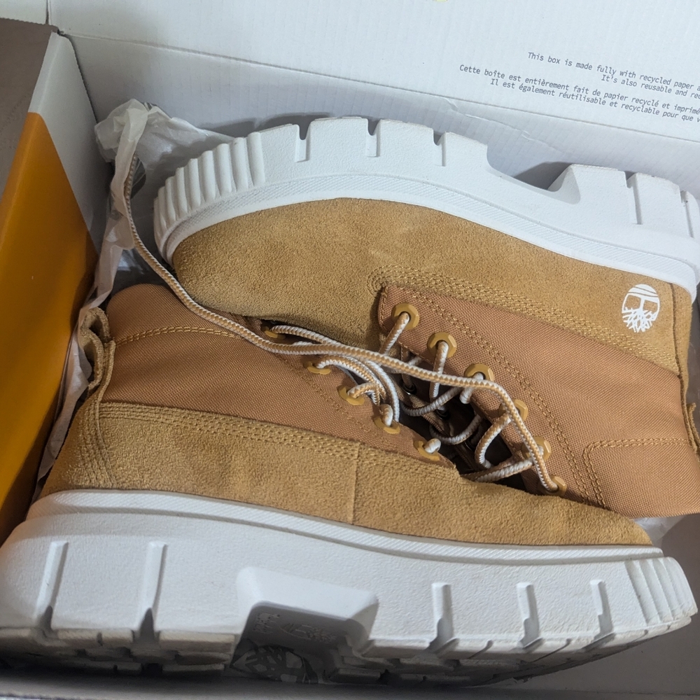 Timberland Greyfield Wheat Women's Size 6 Boot